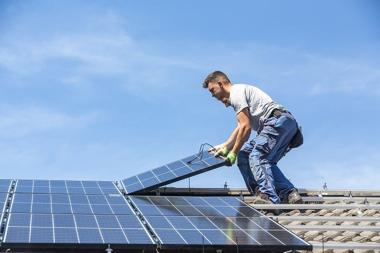 Solar Power Uk Costs and Benefits in 2026
